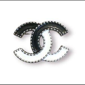 Elegant Black and White Interlocking C Brooch